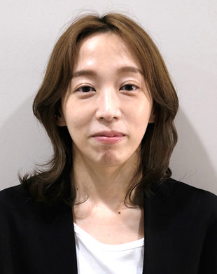 青木瑛子